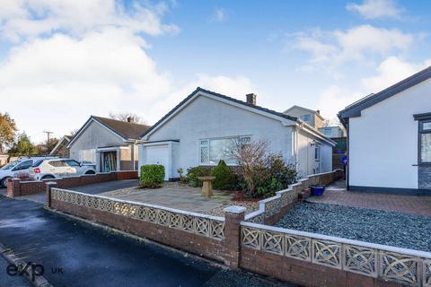 3 bedroom detached bungalow for sale, Elder Grove, Carmarthen SA31