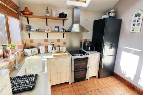 3 bedroom property for sale, Main Street, Awsworth, Nottingham, Nottinghamshire, NG16 2RL