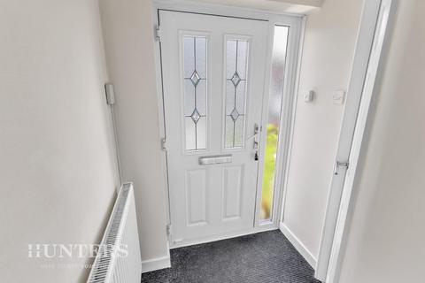 3 bedroom townhouse for sale, Dovedale Drive, Wardle, OL12 9LR