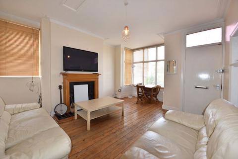 undefined, 29 Knowle Road