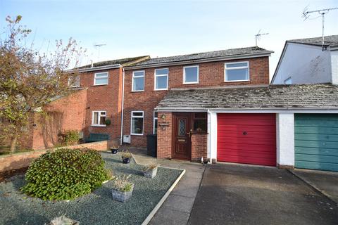 3 bedroom terraced house for sale, Osborne Place