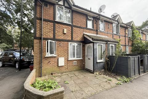 1 bedroom property for sale, Hawthorn Close, Hounslow, Middlesex , TW5 9TG