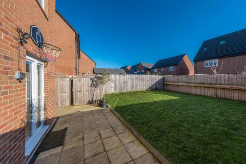 4 bedroom semi-detached house for sale, Tiberius Way, Chester