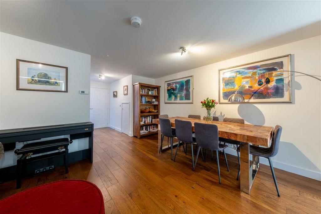 8 Tiberius Way-008.jpg