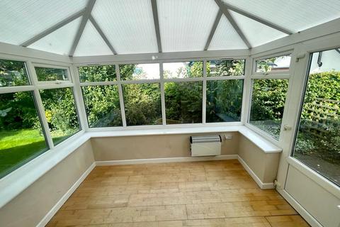 2 bedroom bungalow to rent, Park Crescent, Addingham, Ilkley, West Yorkshire, UK, LS29