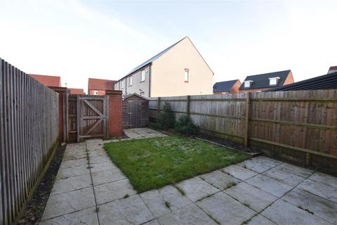 3 bedroom terraced house for sale, Epsom Way, Bicester