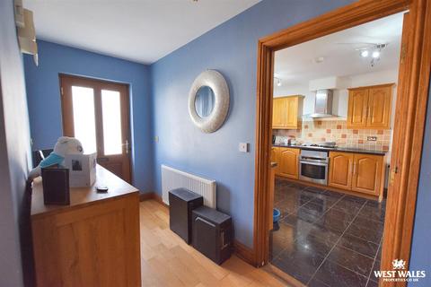 3 bedroom cottage for sale, Cenarth, Newcastle Emlyn