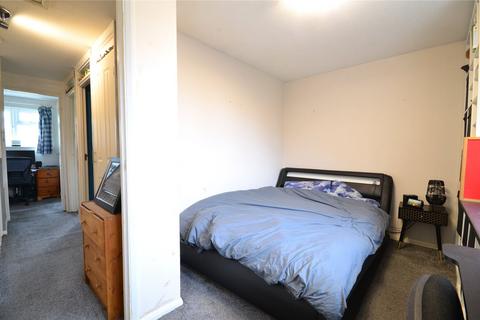 78 Estcots Drive, East Grinstead, RH19 3DB