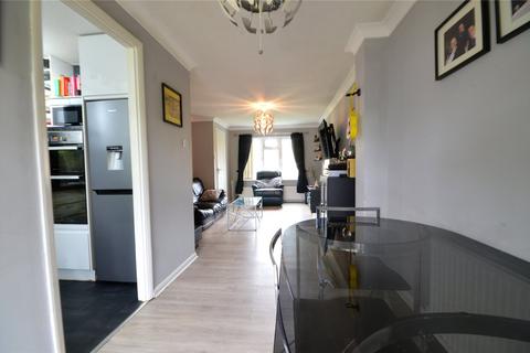 78 Estcots Drive, East Grinstead, RH19 3DB