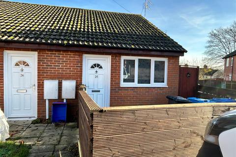 1 bedroom bungalow to rent, Compton Place, Kettering NN16