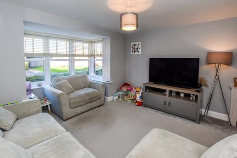 3 bedroom detached house for sale, Holst Gardens, Moulton