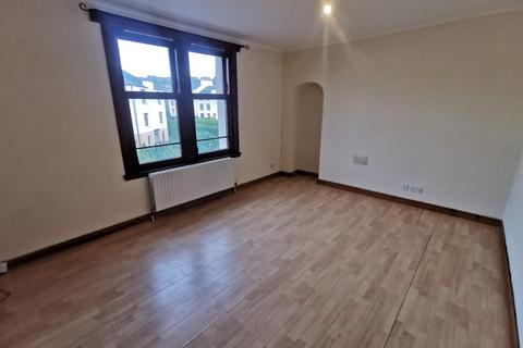 2 bedroom flat to rent, Marryat Street, Coldside, Dundee, DD3