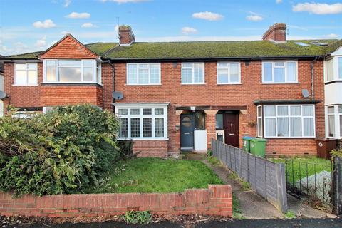 3 bedroom terraced house for sale, Weedon Road, Aylesbury