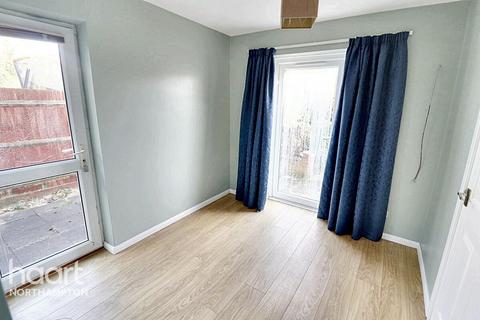 31 Cavendish Drive, Northampton, NN3 3DH