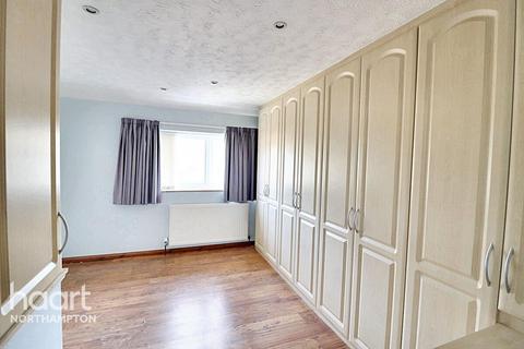 31 Cavendish Drive, Northampton, NN3 3DH