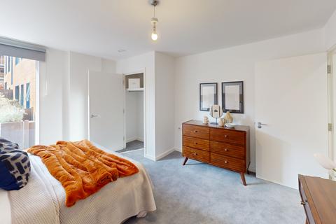 2 bedroom flat to rent, at Market Quarter, 102, 45 Bernard Street SO14