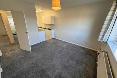 2 bedroom flat to rent, Valley Drive, Ilkley, West Yorkshire, UK, LS29