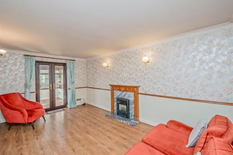 2 bedroom detached bungalow for sale, Coal Hill Lane, Rodley, Leeds