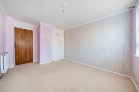 1 bedroom ground floor flat for sale, Millbrook Drive, Havant PO9