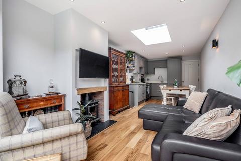 15 Cliffe Road, South Croydon, CR2 6PQ