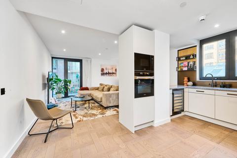 2 bedroom flat for sale, Saffron Wharf, E1W