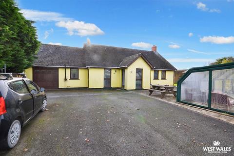 5 bedroom detached bungalow for sale, Liddeston, Milford Haven