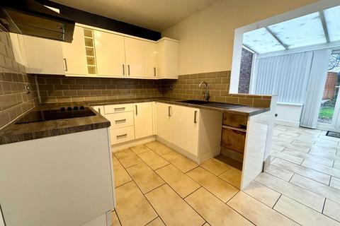 2 bedroom end of terrace house for sale, Dolphin Lane, Birmingham B27