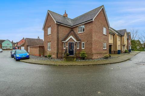 5 bedroom link detached house for sale, Peter Taylor Avenue, Braintree, CM7