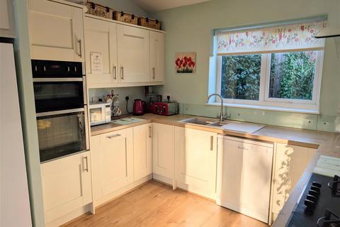 3 bedroom semi-detached house for sale, 50 Crowmere Road, Shrewsbury, SY2 5JA