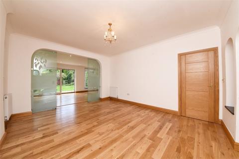 6 bedroom detached house to rent, Aylmer Road, East Finchley, N2