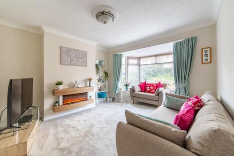 21 Dilston Avenue, Hexham, NE46 1JE