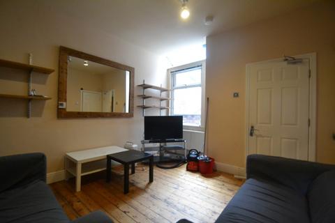 5 bedroom terraced house to rent, Brailsford Road, Manchester M14