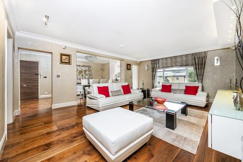 3 bedroom apartment for sale, Boydell Court, St Johns Wood Park, London, NW8