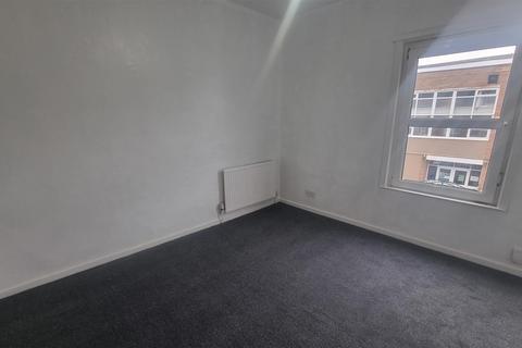 2 bedroom house to rent, Springfield Road, Coventry, CV1 4GS