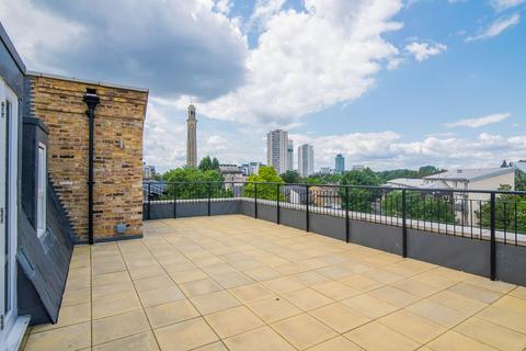 2 bedroom flat to rent, Kew Bridge Road, Brentford, Middlesex