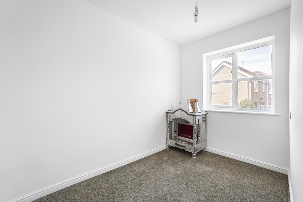 Single Bedroom