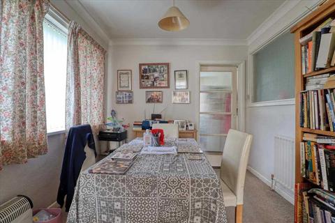 2 bedroom apartment for sale, Clacton on Sea CO15