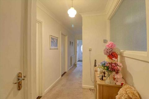 2 bedroom apartment for sale, Clacton on Sea CO15