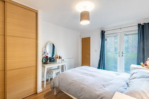 25 Aire Quay, Hunslet, Leeds, LS10 1GA