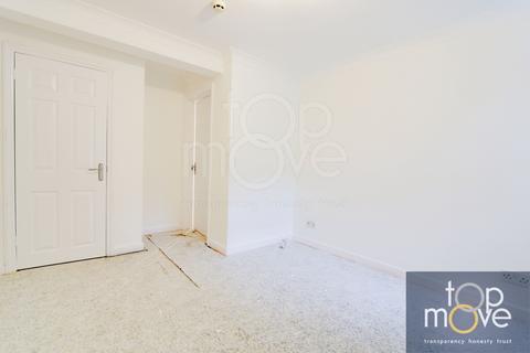 2 bedroom flat to rent, Fox Hill, London, SE19