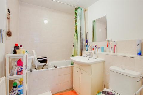 21a Churchfield Road, London, W13 9NF