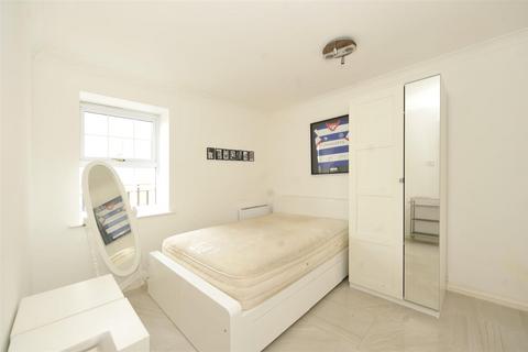 1 bedroom flat to rent, Kings Lodge Pembroke Road, Ruislip  HA4