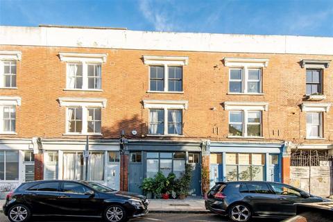 2 bedroom flat for sale, Teesdale Street, London E2