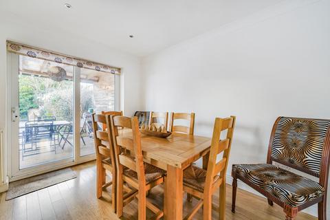 23 Agatha Gardens, Fernhill Heath, Worcester, WR3 8PB