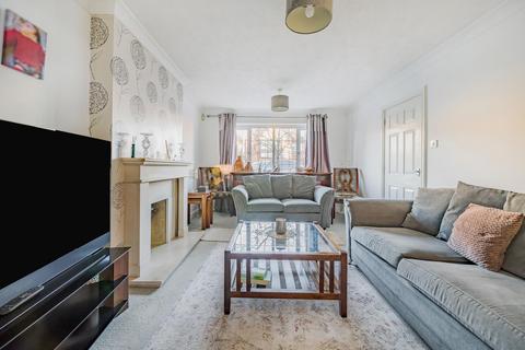 23 Agatha Gardens, Fernhill Heath, Worcester, WR3 8PB