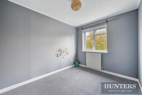 3 bedroom semi-detached house for sale, Knollmead, Surbiton