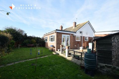 3 bedroom semi-detached bungalow for sale, Briarwood Avenue, Holland-on-Sea