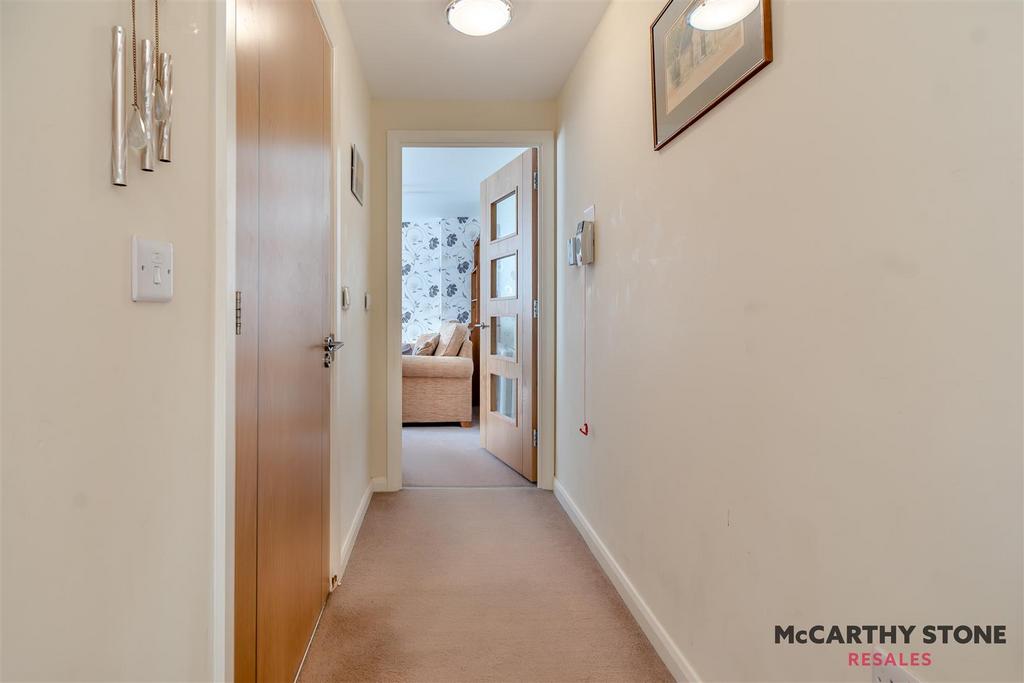 8626184-interior11.jpg