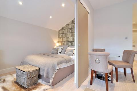 undefined, Cadogan Gardens, London