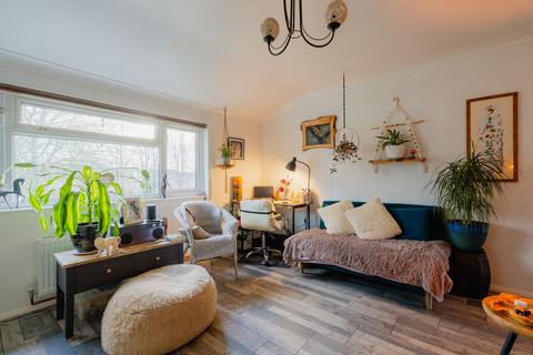 31 Broadlands, Thorverton, Exeter, EX5 5PT